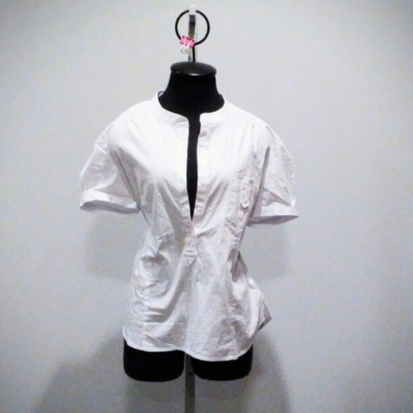 🔥 The Limited Button-Up Blouse (52) - Picture 1 of 4